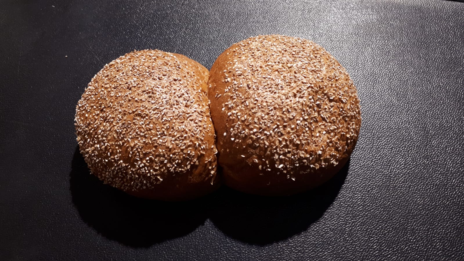 Doppeltes Roggenbrötchen 100% - Bäcker Mertins aus Rostock - Gehlsdorf